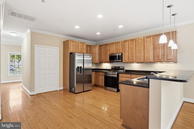 4702 TECUMSEH ST, College Park, MD 20740