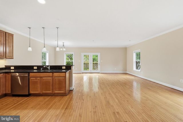 4702 TECUMSEH ST, College Park, MD 20740