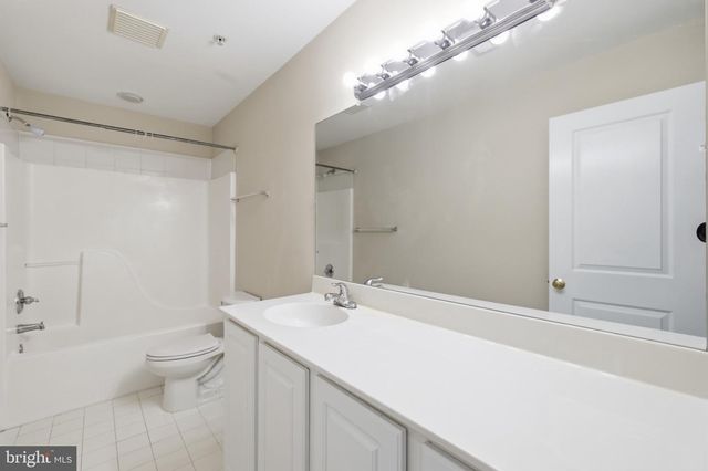 4702 TECUMSEH ST, College Park, MD 20740