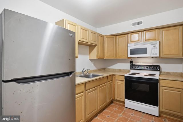 4702 TECUMSEH ST, College Park, MD 20740