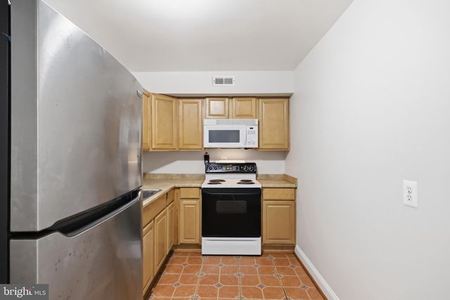 4702 TECUMSEH ST, College Park, MD 20740