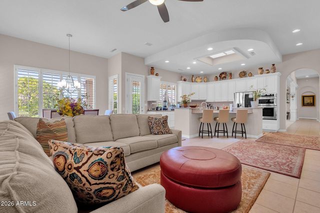 15819 W SILVER BREEZE Drive, Surprise, AZ 85374