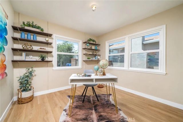 7057 Babcock, North Hollywood, CA 91605