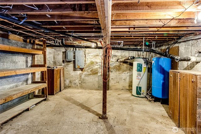 1316 Mount Pleasant Road, Port Angeles, WA 98362