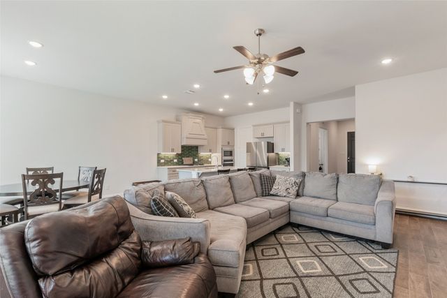 700 Fencerow Trail, Weston, TX 75009