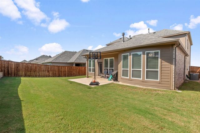 700 Fencerow Trail, Weston, TX 75009