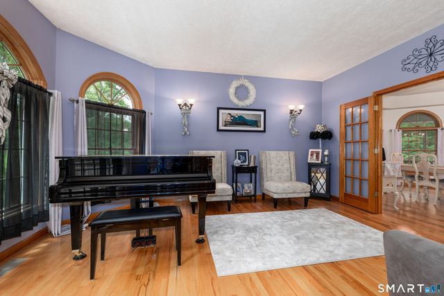 193 Stoneybrook Lane, Watertown, CT 06795
