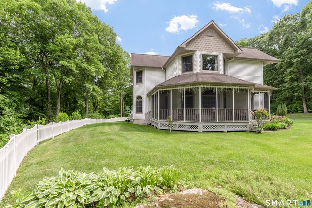 193 Stoneybrook Lane, Watertown, CT 06795