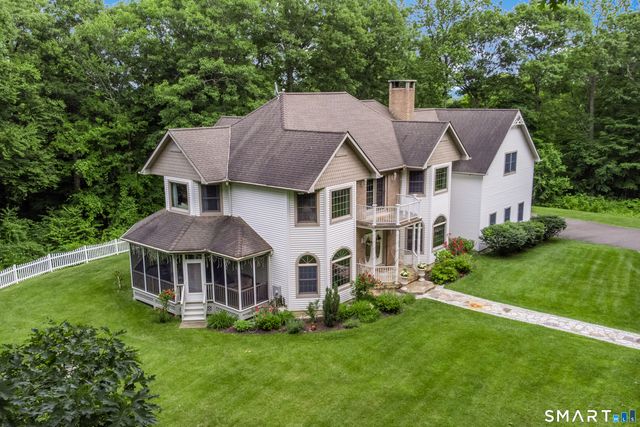 193 Stoneybrook Lane, Watertown, CT 06795