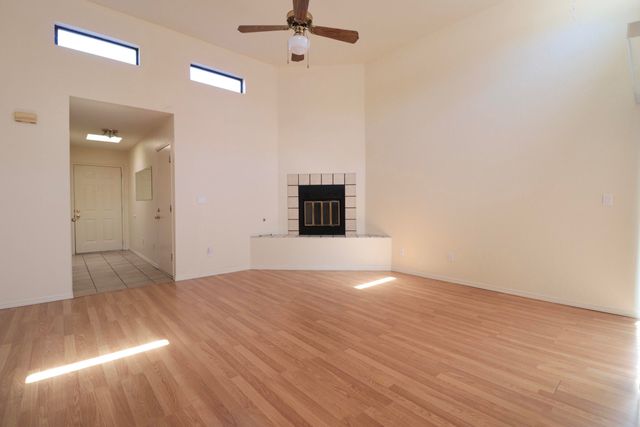 2451 Northwest Circle NW, Albuquerque, NM 87104
