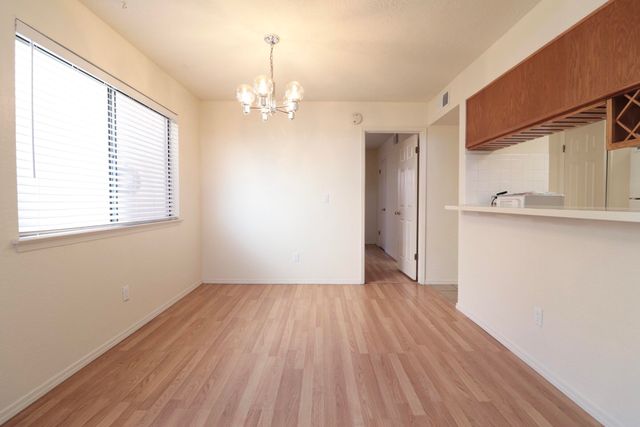 2451 Northwest Circle NW, Albuquerque, NM 87104