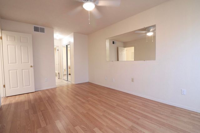 2451 Northwest Circle NW, Albuquerque, NM 87104