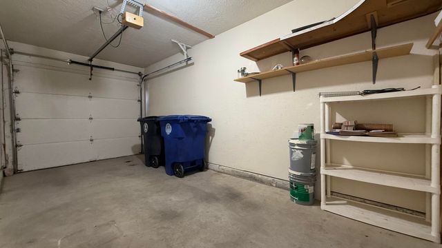 2451 Northwest Circle NW, Albuquerque, NM 87104