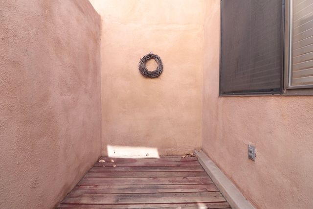 2451 Northwest Circle NW, Albuquerque, NM 87104