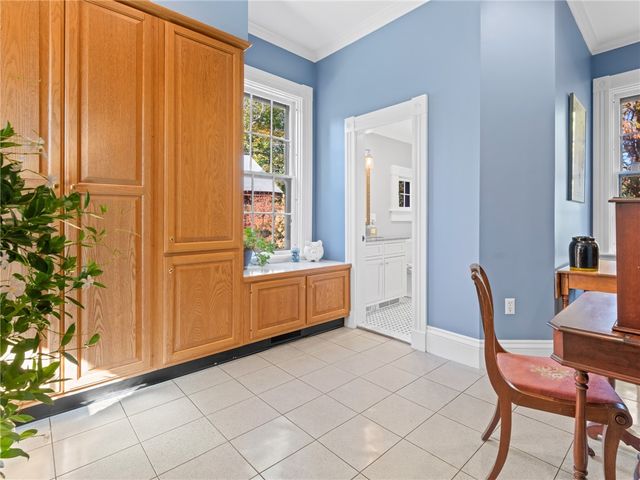 51 Hesper Drive, Warwick, RI 02818