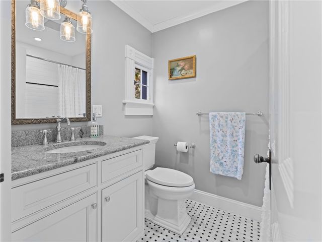 51 Hesper Drive, Warwick, RI 02818