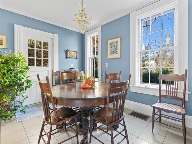 51 Hesper Drive, Warwick, RI 02818