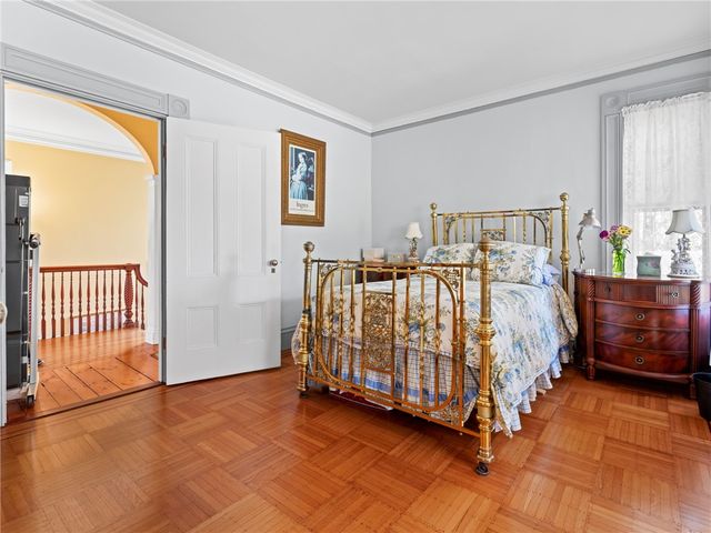 51 Hesper Drive, Warwick, RI 02818