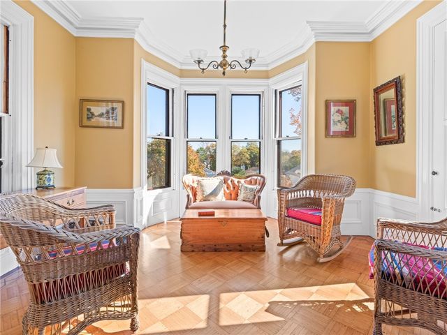 51 Hesper Drive, Warwick, RI 02818