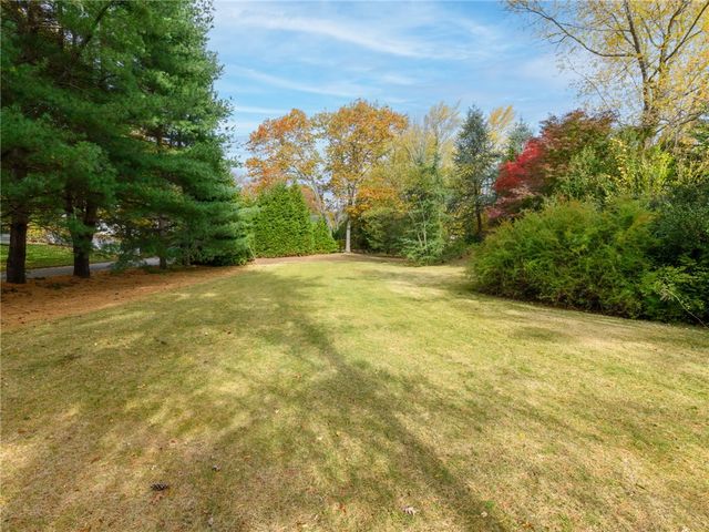 51 Hesper Drive, Warwick, RI 02818