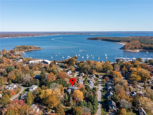 51 Hesper Drive, Warwick, RI 02818