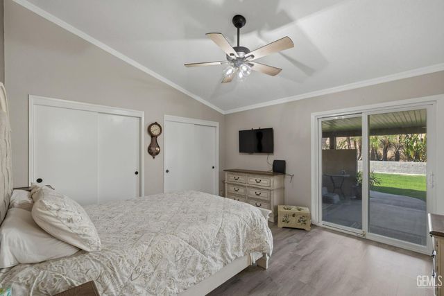 12102 Magruder Avenue, Bakersfield, CA 93312