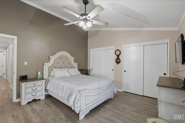 12102 Magruder Avenue, Bakersfield, CA 93312