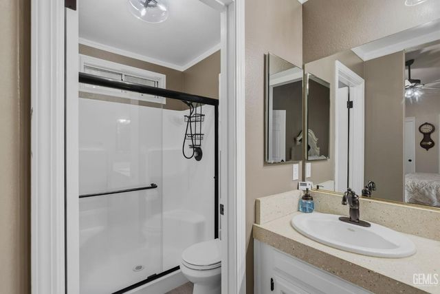 12102 Magruder Avenue, Bakersfield, CA 93312