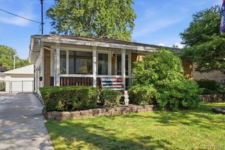 56 Brunswick Road, Lancaster, NY 14043