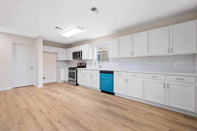 20743 Bishops Gate Lane, Humble, TX 77338