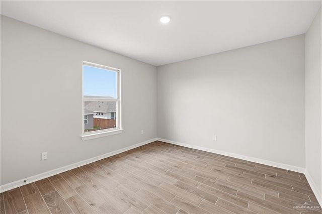 1424 E Silos Avenue, Edinburg, TX 78542