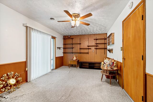 2436 Galaxy Lane, Indianapolis, IN 46229