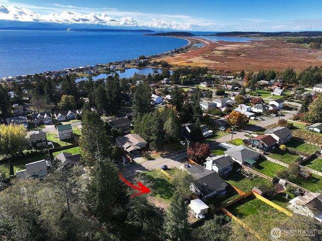 1263 Admirals Drive, Coupeville, WA 98239