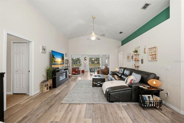 50989 HIGHWAY 27 346, Davenport, FL 33897