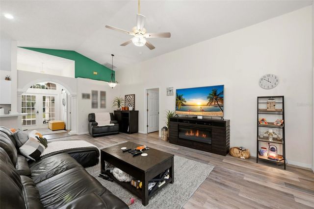 50989 HIGHWAY 27 346, Davenport, FL 33897