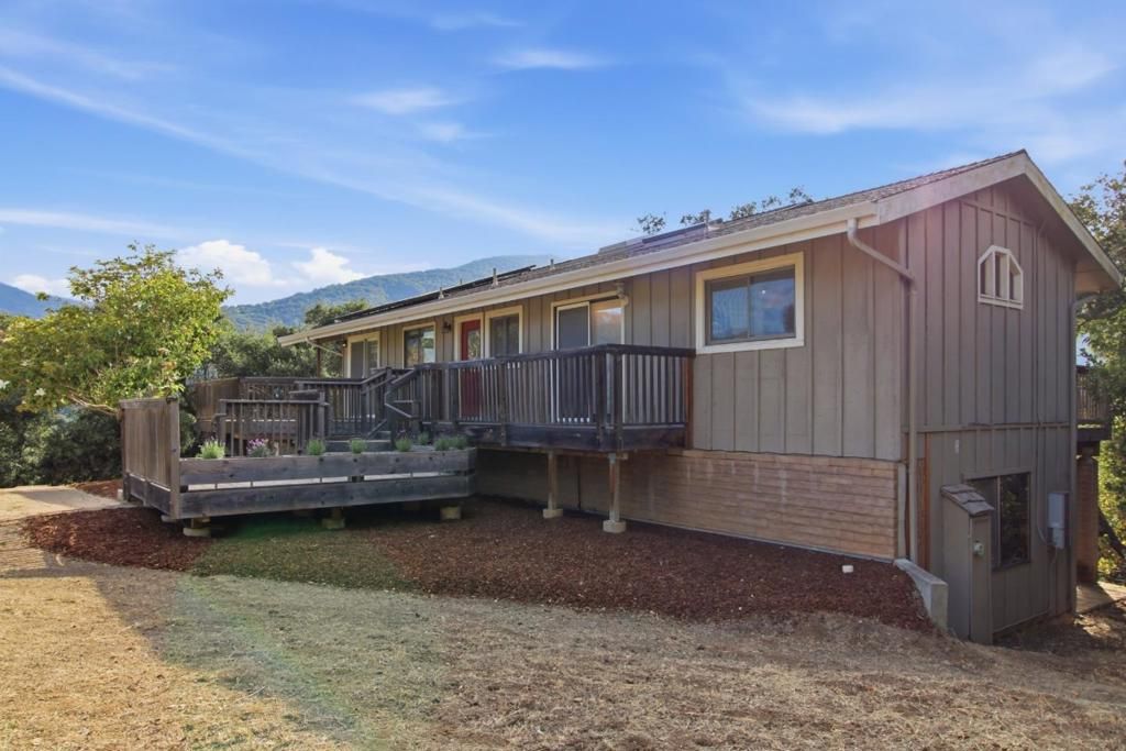 Image 3 of property listing at 18 Middle Canyon Way B, Carmel Valley, CA 93924