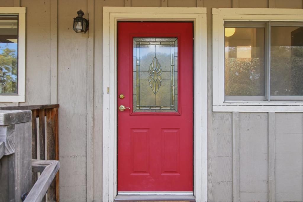 Image 7 of property listing at 18 Middle Canyon Way B, Carmel Valley, CA 93924