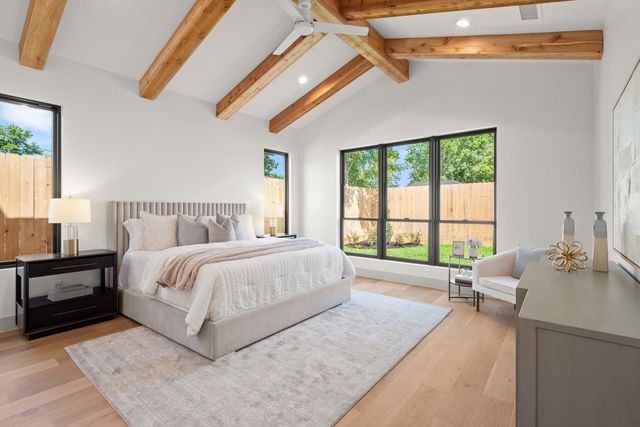 1310 Chantilly, Houston, TX 77018