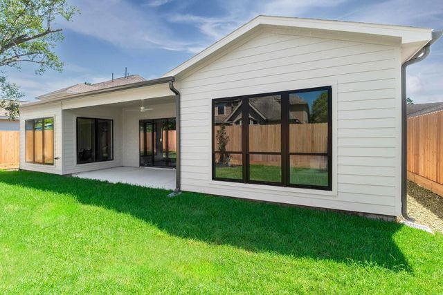 1310 Chantilly, Houston, TX 77018