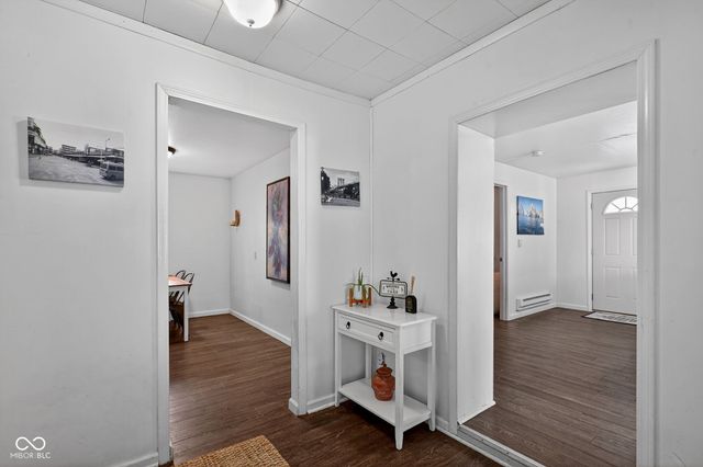 4976 N 200 W, Greenfield, IN 46140