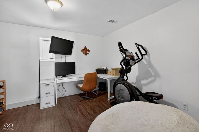 4976 N 200 W, Greenfield, IN 46140