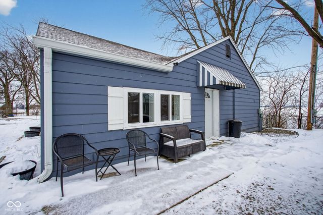 4976 N 200 W, Greenfield, IN 46140