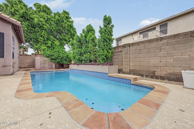 25705 N 68th Lane, Peoria, AZ 85383