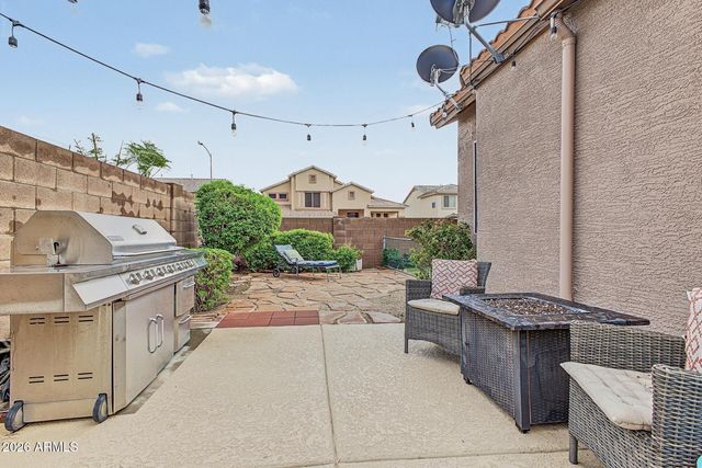 25705 N 68th Lane, Peoria, AZ 85383