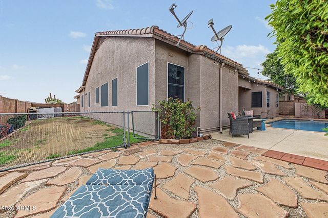 25705 N 68th Lane, Peoria, AZ 85383