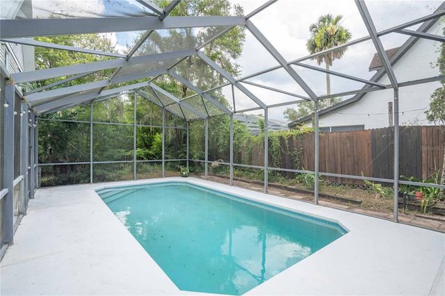 960 MARION STREET, Lake Helen, FL 32744
