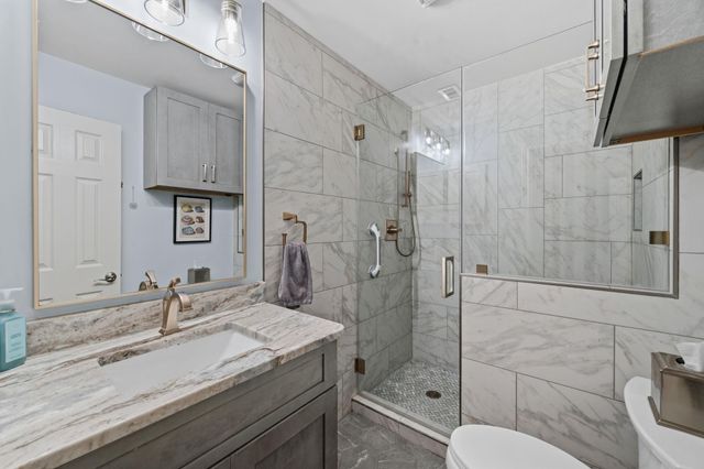 5711 Cerritos Drive, Houston, TX 77035