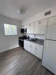 69 NW 35th St 2, Miami, FL 33127