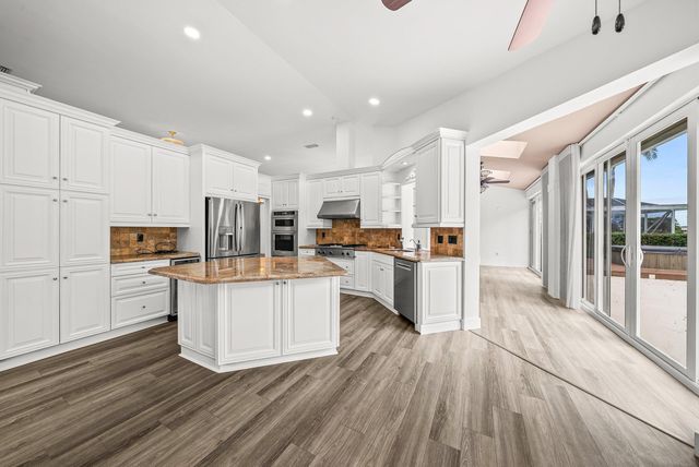 230 Eagleton Estates Blvd Boulevard, Palm Beach Gardens, FL 33418