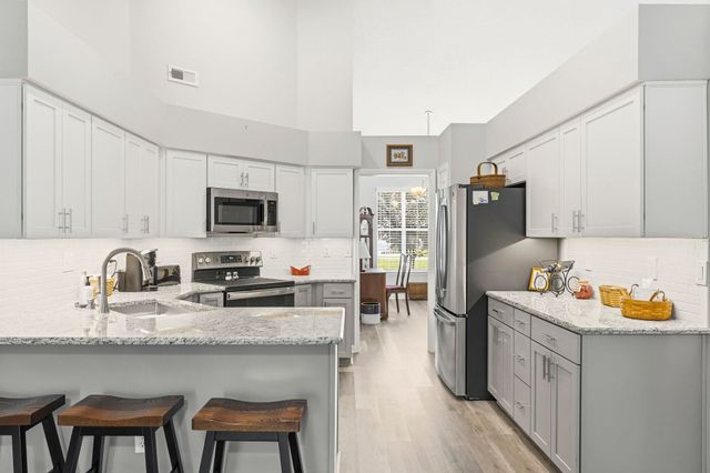 183 Glenwood Dr., Conway, SC 29526